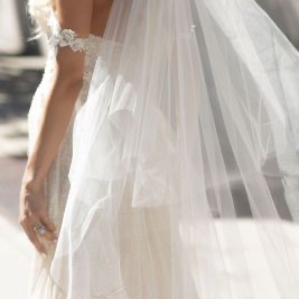 Berta Wedding Dress Harper - Picture 6 of 15